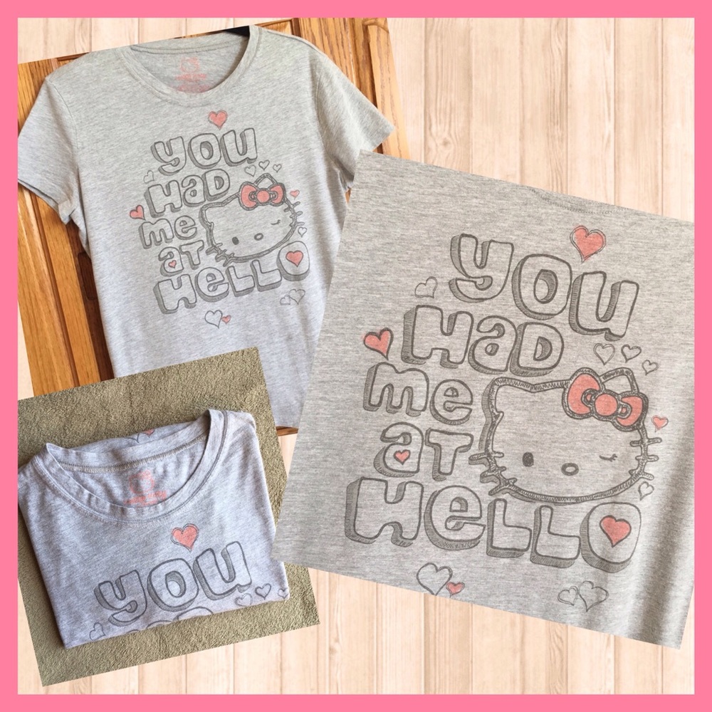 Hello Kitty Sanrio T-Shirt